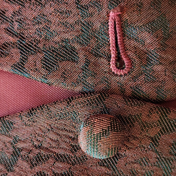 Vintage Jacquard Top Vest in Burgundy - Picture 8 of 8